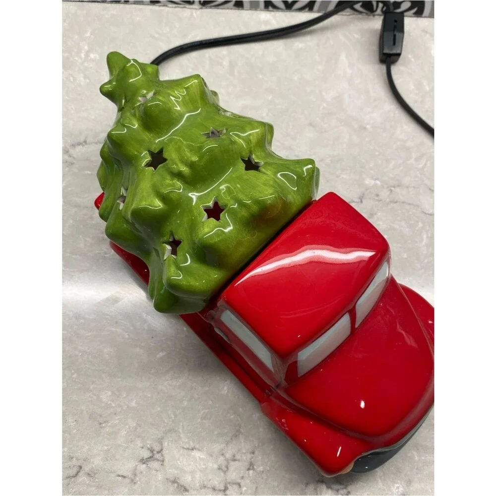 Scentsy Special Delivery Red Truck with Green Christmas Tree - Discontinued